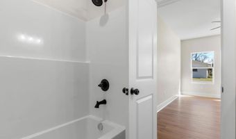 921 Banner St, Benton, AR 72015