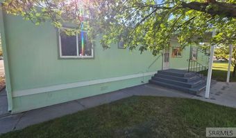 441 Cedar St, Blackfoot, ID 83221