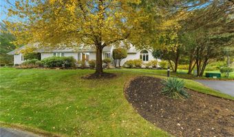 73 Oceanwoods Dr, North Kingstown, RI 02852