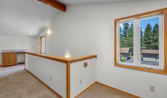 19572 Apache Rd, Bend, OR 97702