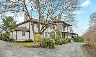 46 Chastellux Ave M8, Newport, RI 02840