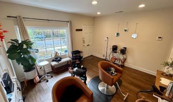 305 FRANKLIN St, Alexandria, VA 22314