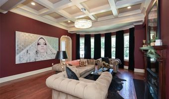 2210 Spalding Dr, Atlanta, GA 30350
