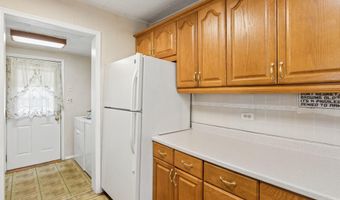 19 OLD SOLOMONS ISLAND Rd, Annapolis, MD 21401