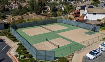 1952 Buckskin Gln, Escondido, CA 92027