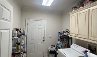 592 Plantation Dr, Andalusia, AL 36421