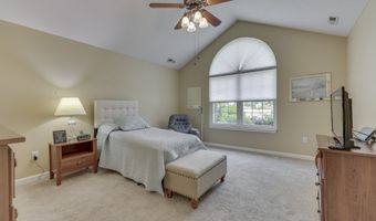 7304 Lake Lakota Pl 44, Indianapolis, IN 46217