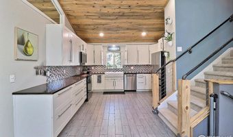 2413 S Lima Way, Aurora, CO 80014
