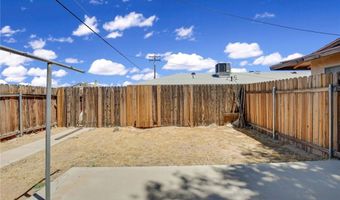 13388 Mohawk Rd, Apple Valley, CA 92308