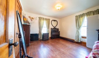 1801 Lee Center Rd, Amboy, IL 61310