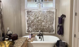 3307 W Richey Ave, Artesia, NM 88210