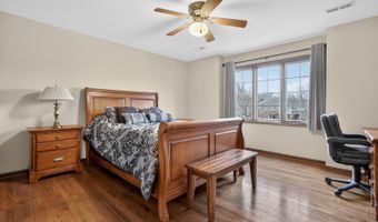 1036 E Talbot St, Arlington Heights, IL 60004