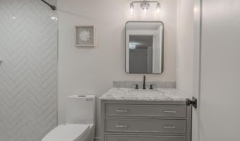 3107 MOSBY St, Alexandria, VA 22305