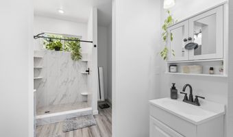 4919 G Loop Rd, Bow, WA 98232