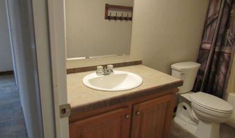 1401 W Bowman Dr, Artesia, NM 88210