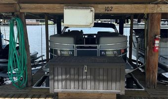 1640 JUNO Trl 102D, Astor, FL 32102