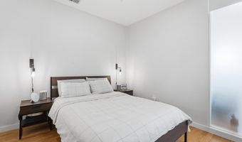435 R St NW 404, Washington, DC 20001