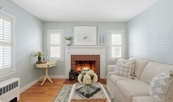 26 Westbrook Rd, Worcester, MA 01602