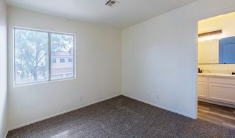 7908 Smokey Ridge Ct, Las Vegas, NV 89131