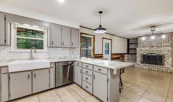 1318 John Riley Barnhill Rd, Baker, FL 32531