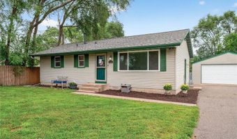651 Randall Dr, Anoka, MN 55303
