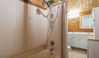 4704 Meadow Lake Dr, Apex, NC 27539