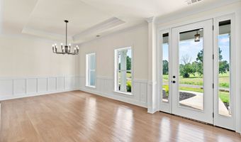 135 Oak Terrace Dr, Baldwin, GA 30511