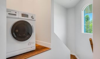 300 E Alhambra Rd F, Alhambra, CA 91801