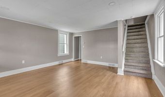 1216 Beaver Rd, Ambridge, PA 15003