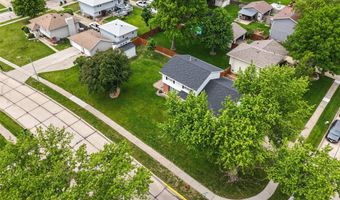 2403 Guenever Ct, Altoona, IA 50009