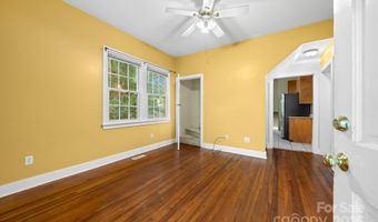 5 Parker Rd, Asheville, NC 28803