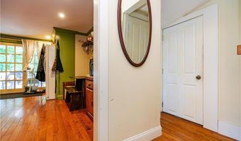 45 High St, Burrillville, RI 02859