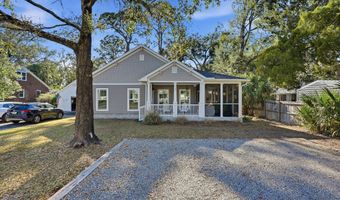 72 13th St, Apalachicola, FL 32320