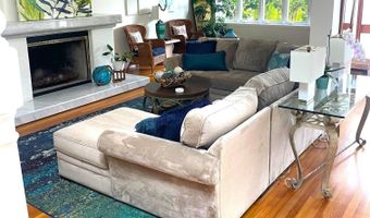 1319 Mokulua Dr, Kailua, HI 96734