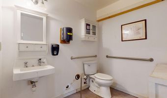 213 Washington St S, Auburn, ME 04210