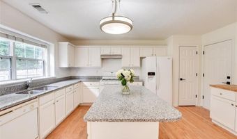 3624 Kentford Ln, Peachtree Corners, GA 30092