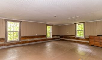 15791 Willow Creek Rd, Athens, OH 45701