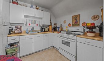 380 Harlem Ave, Bridgeport, CT 06606