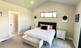 42 Hilgard Peak Ct, Bozeman, MT 59718