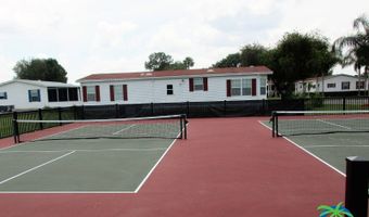 147 E Hampton Dr, Auburndale, FL 33823