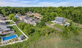0 7th St, Belford, NJ 07718
