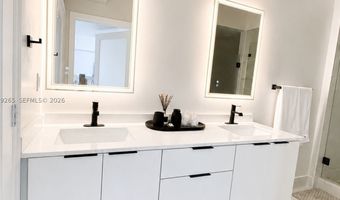 3105 NE 184th St 7102, Aventura, FL 33160