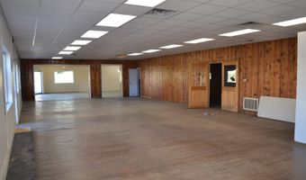 295 E. Walnut St, Albion, IL 62806