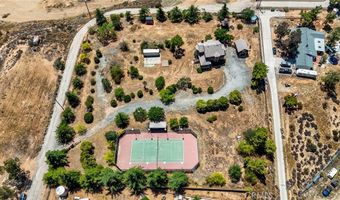10821 Los Jordans Rd, Agua Dulce, CA 91390