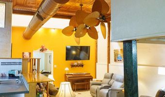 117 W Main St, Ash Grove, MO 65604