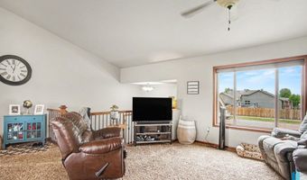 101 S Summer Ave, Brandon, SD 57005