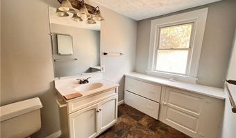 5522 Adams Ave, Ashtabula, OH 44004