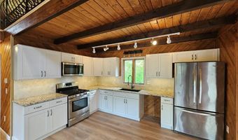 130 S Niantic Dr, Charlestown, RI 02813