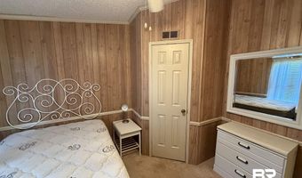 723 Pineville Rd, Atmore, AL 36502