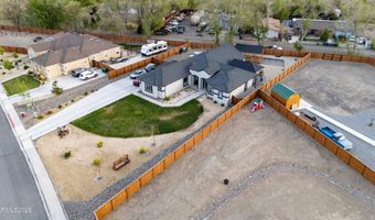 690 Rose Ln, Fernley, NV 89408